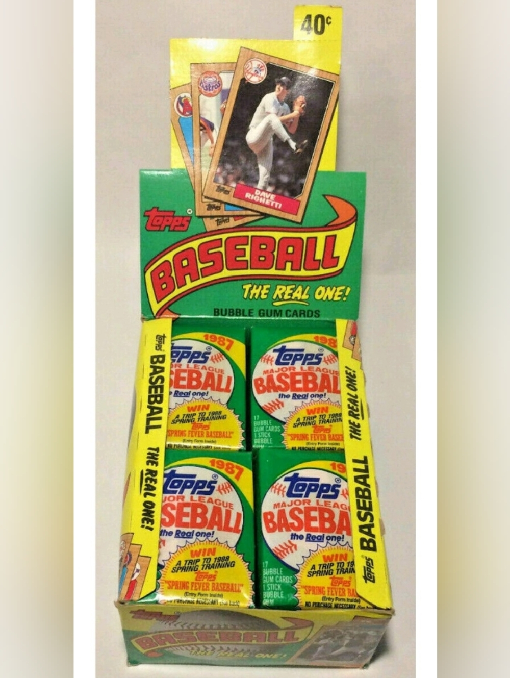 1987 Topps Baseball Cards, (1 Unopened Sealed Wax PACK From Wax Box), 17 Cards.